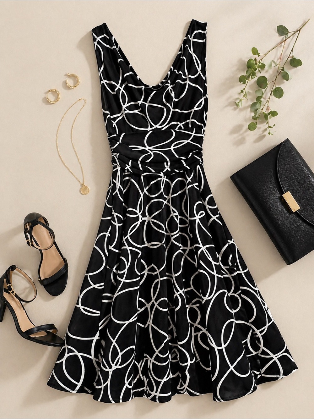 Maggy London Black‎ White Abstract Print Dress Size 4 Sleeveless Fit & Flare